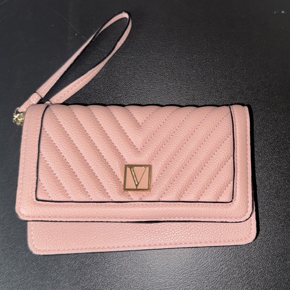 Elegant Pink Quilted Wristlet - Picture 1 of 4
